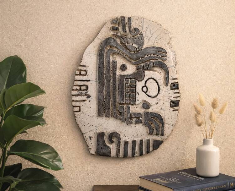 Ceramic wall plaque signed unique piece, pre-Columbian art.