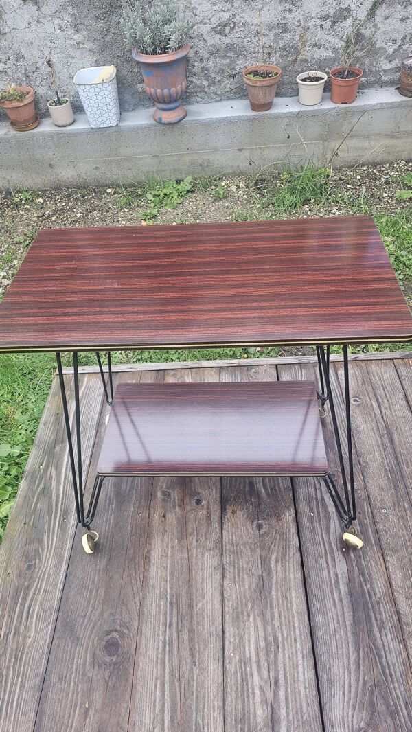 Meuble iconique roulant en formica et acier – années 60