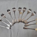 12 Cailar Bayard oyster forks, Coquille model
