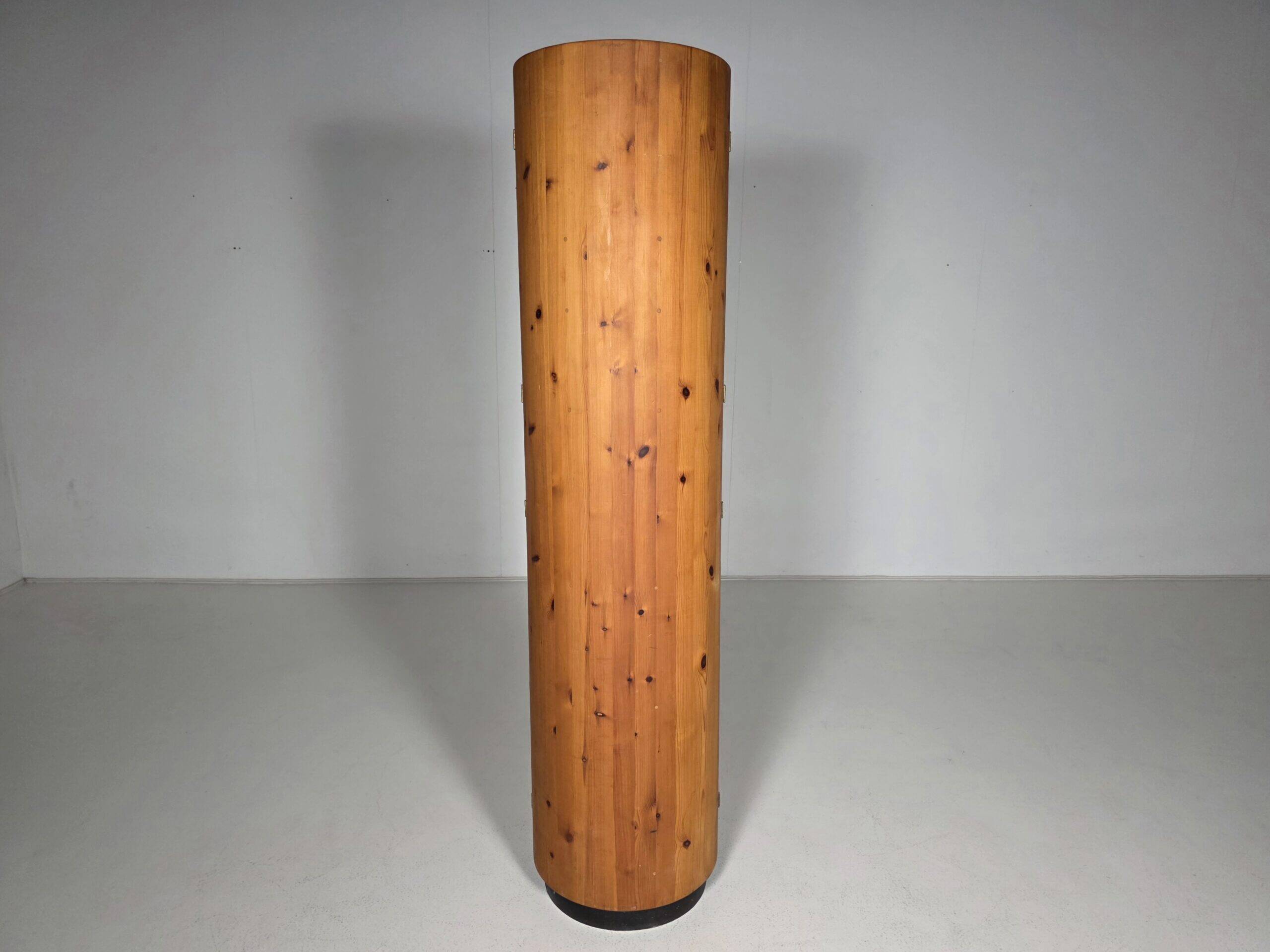 Peter Opsvik “Passion” Cylindra armoire en pin, Norvège, 1986