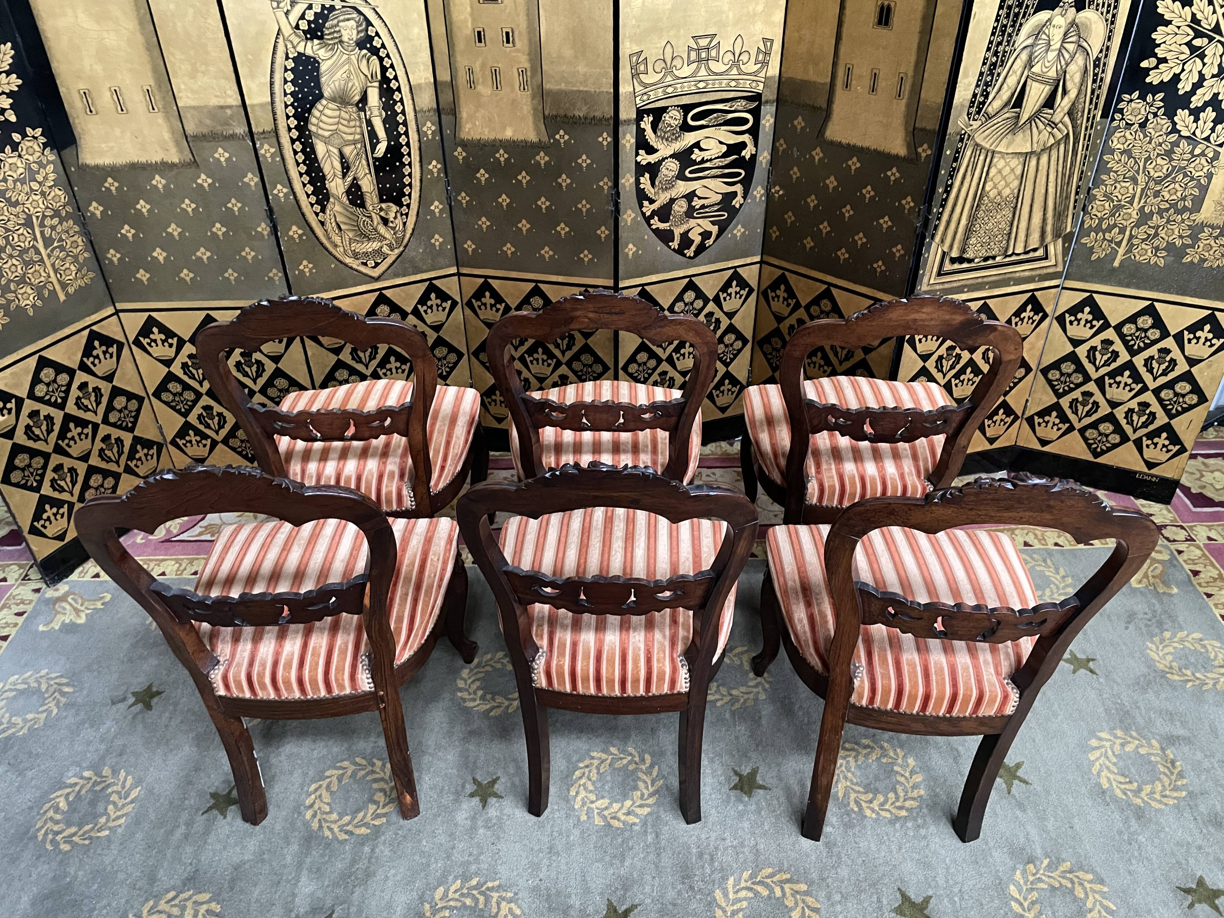 Suite de 6 chaises louis philippe en palissandre