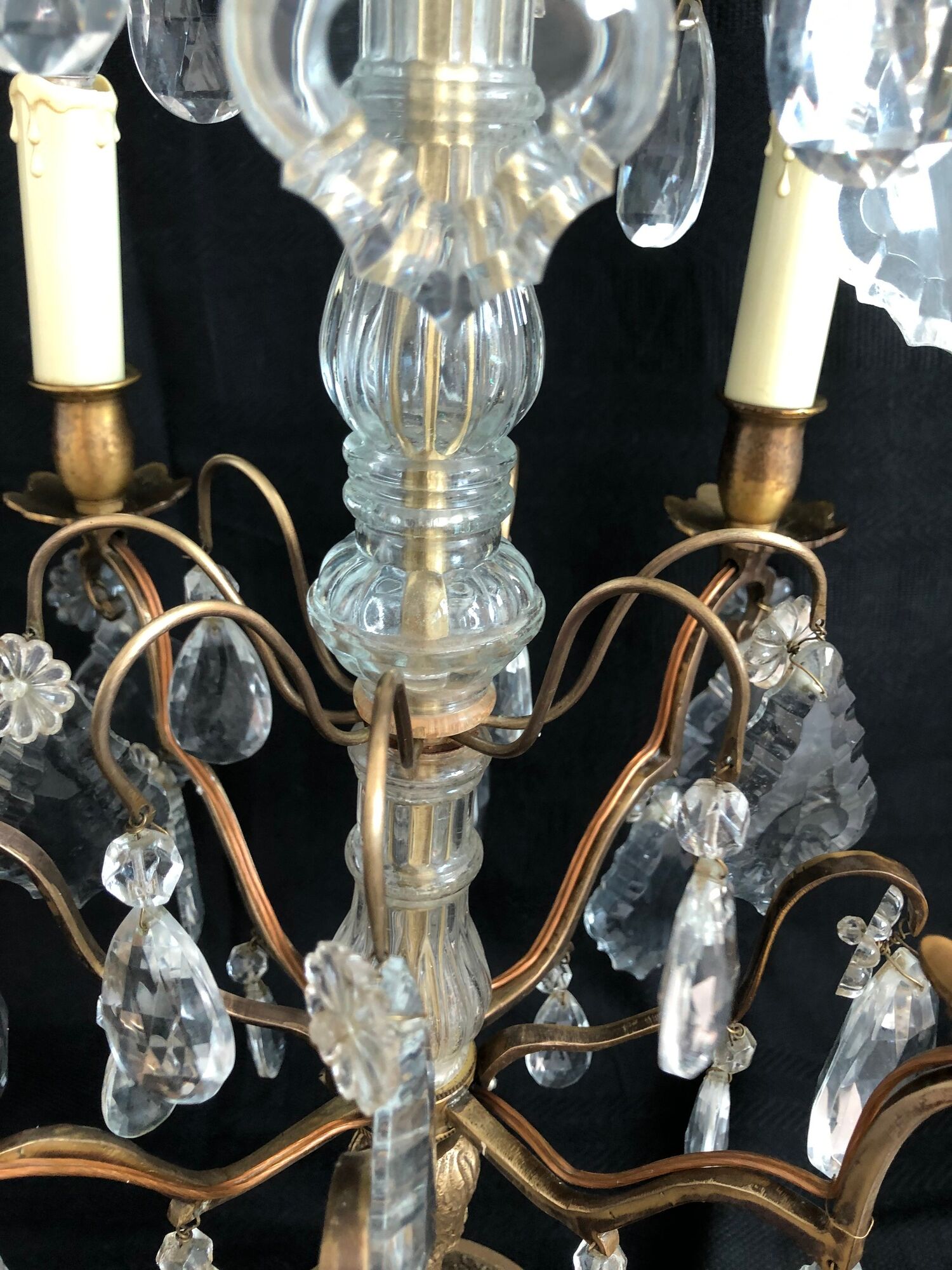 Golden brass girandole - 4 arms of lights - stamps and fleurettes in cut crystal