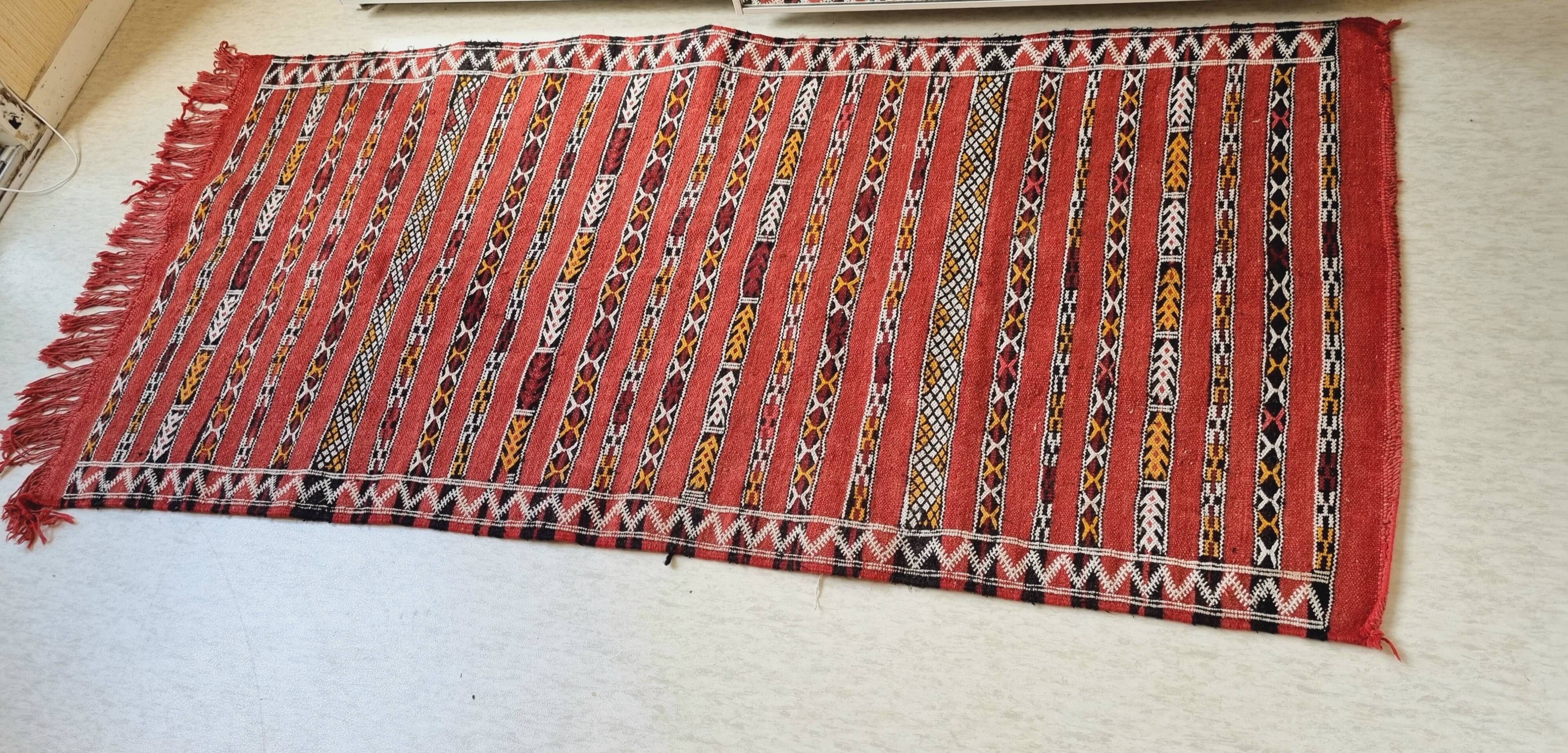 kilim rug
