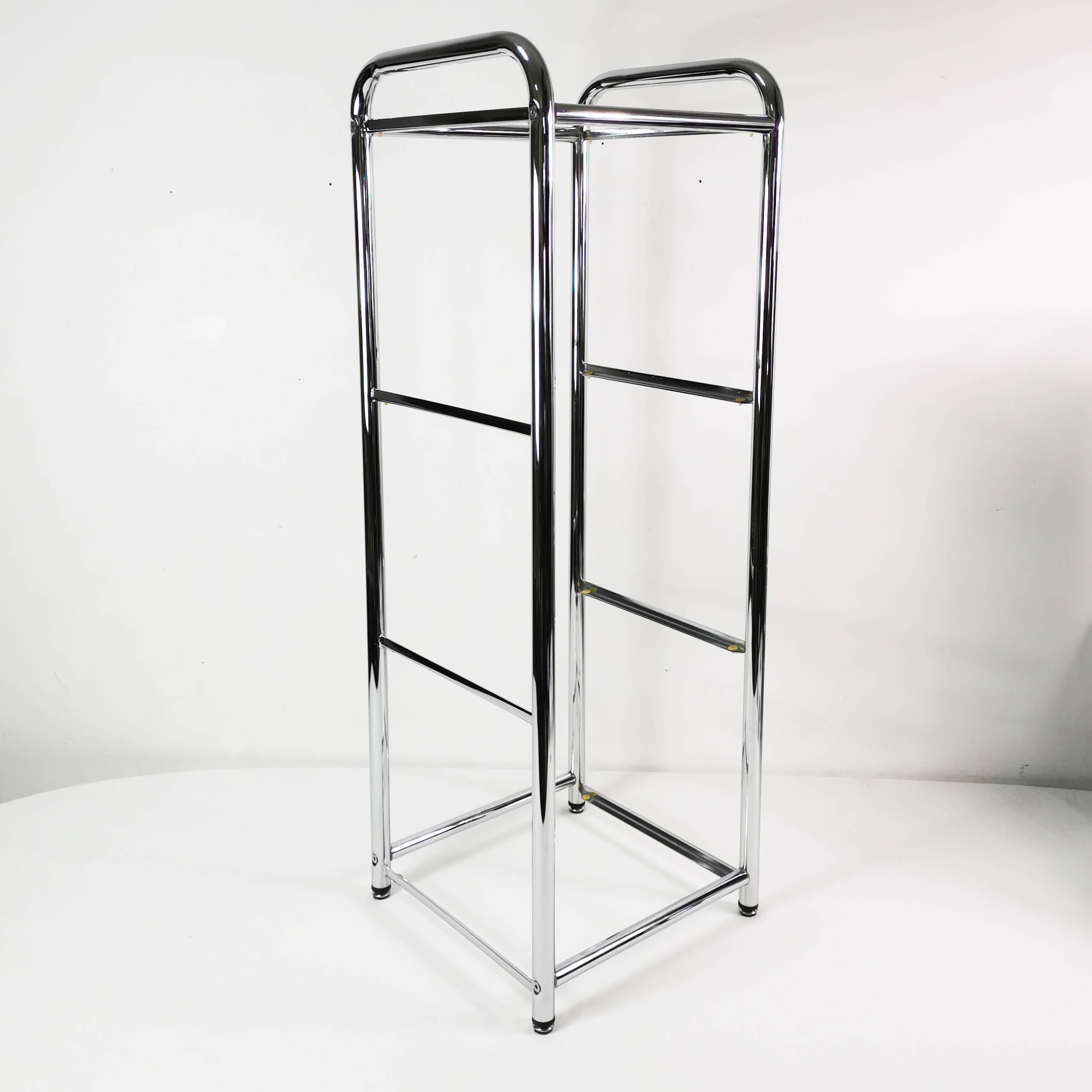 Bauhaus shelf, Italy 1980s.