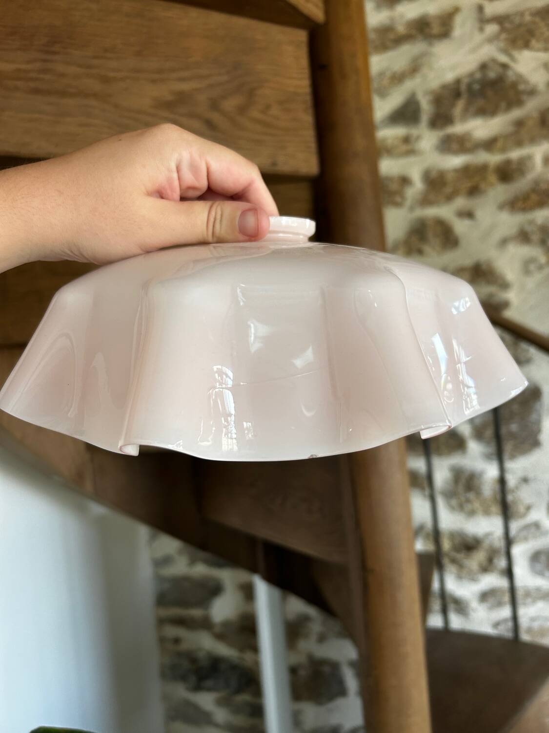 Vintage opaline suspension