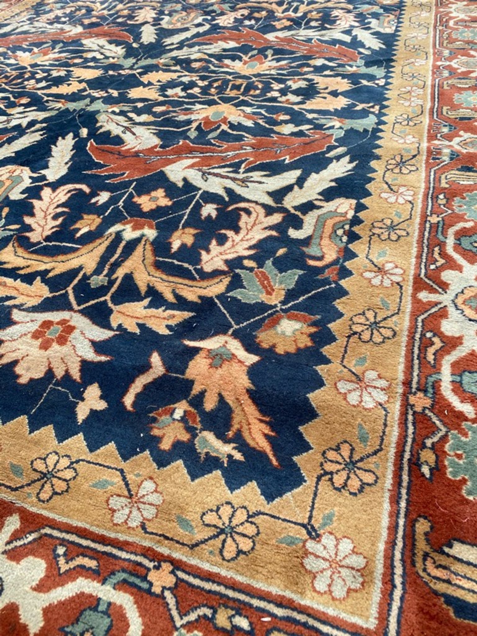 Sinkiang carpet 248x315 cm
