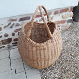 Wicker laundry basket or ball