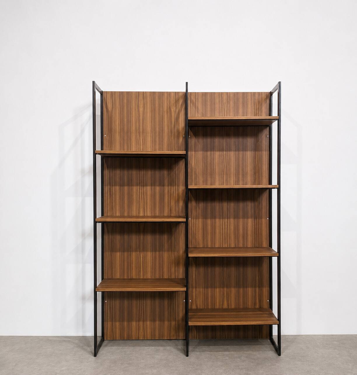 Meurop modular shelf wall unit from the 60s/70s.