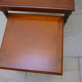 Tables gigognes en merisier