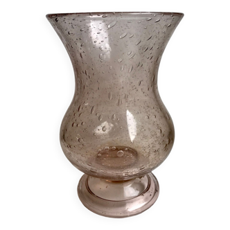 Vase en verre bullé de biot rose années 60-70
