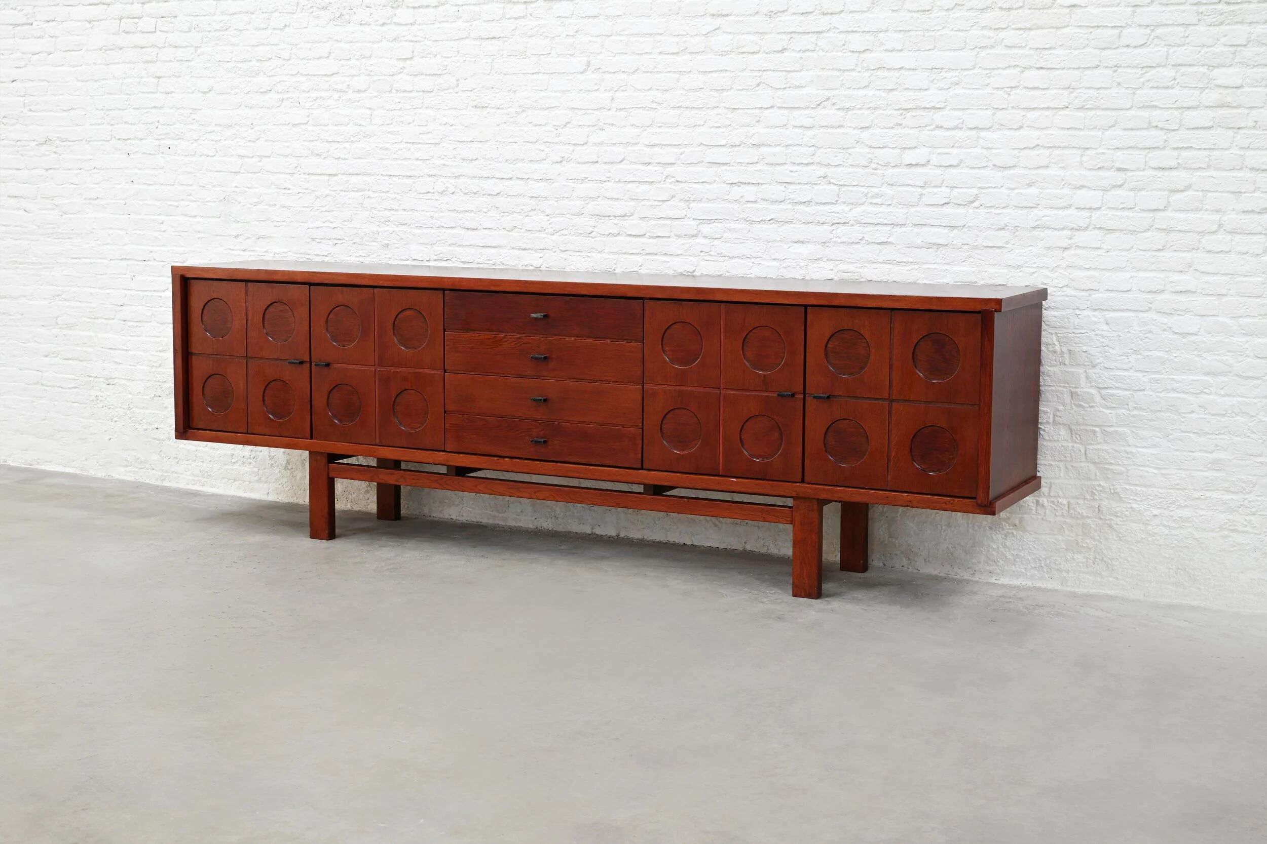 Brutalist oak sideboard, Belgium, 1970s