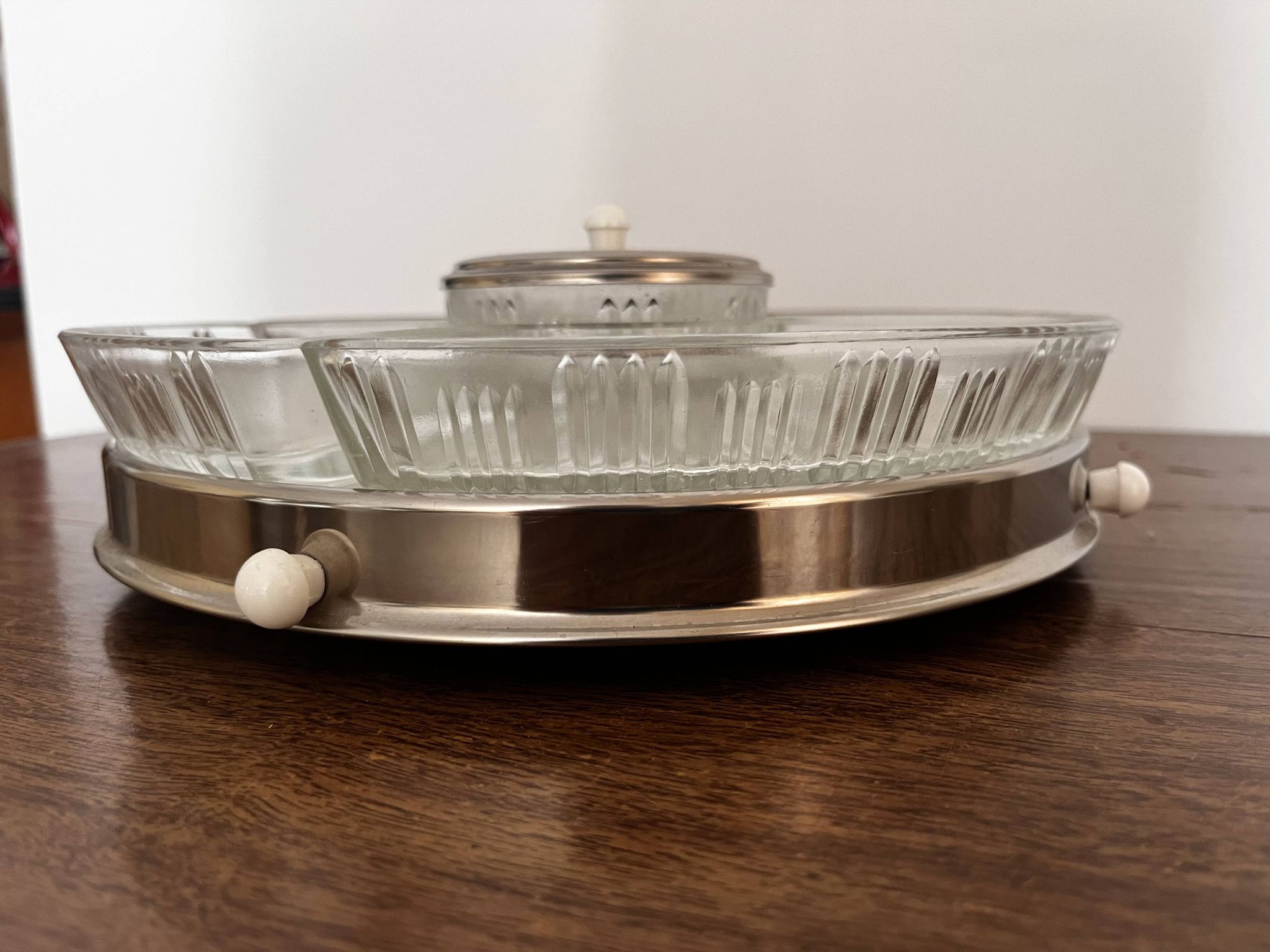 Plat de service sur plateau miroir