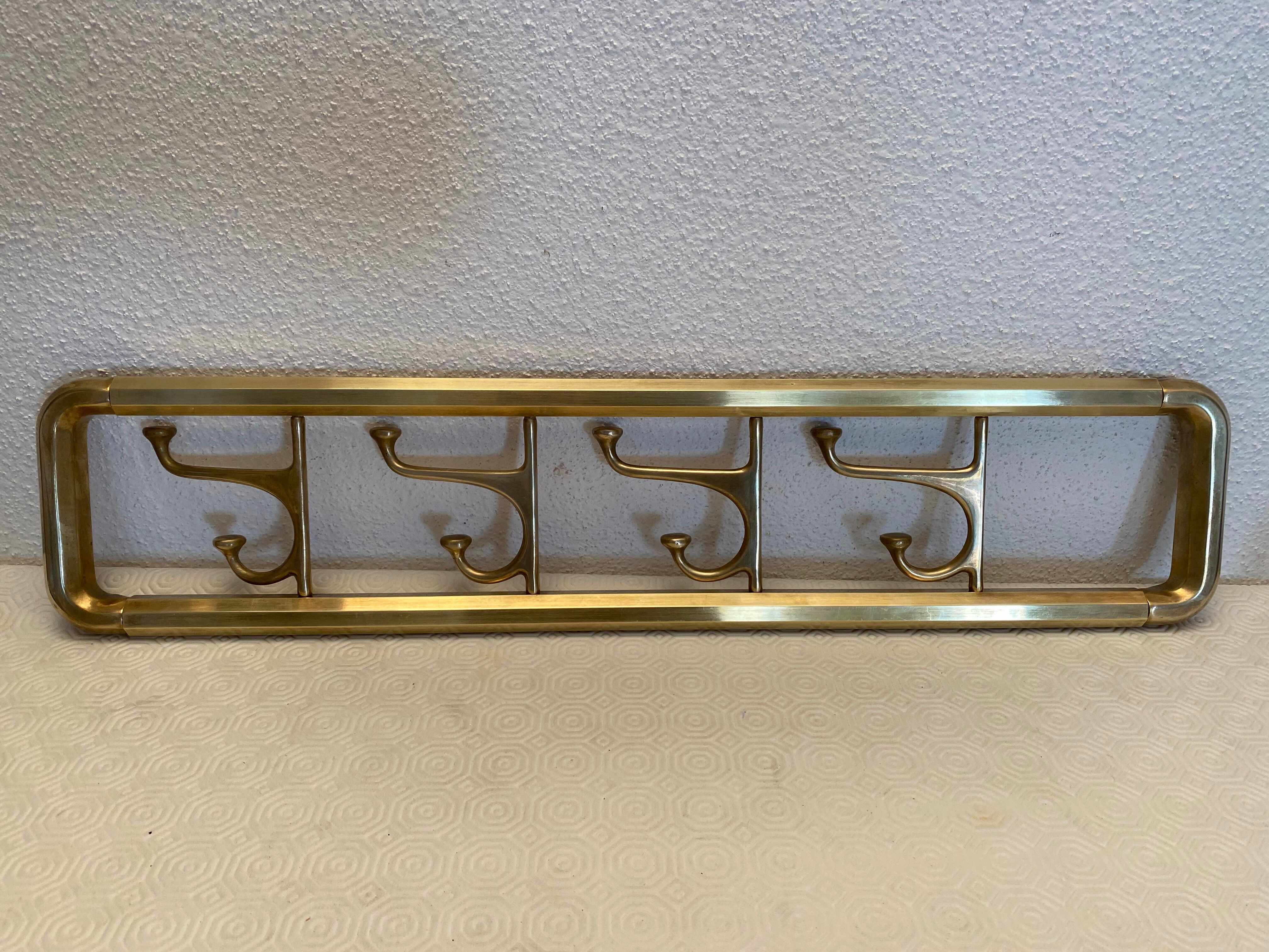 Coat rack in Vintage brass 1930