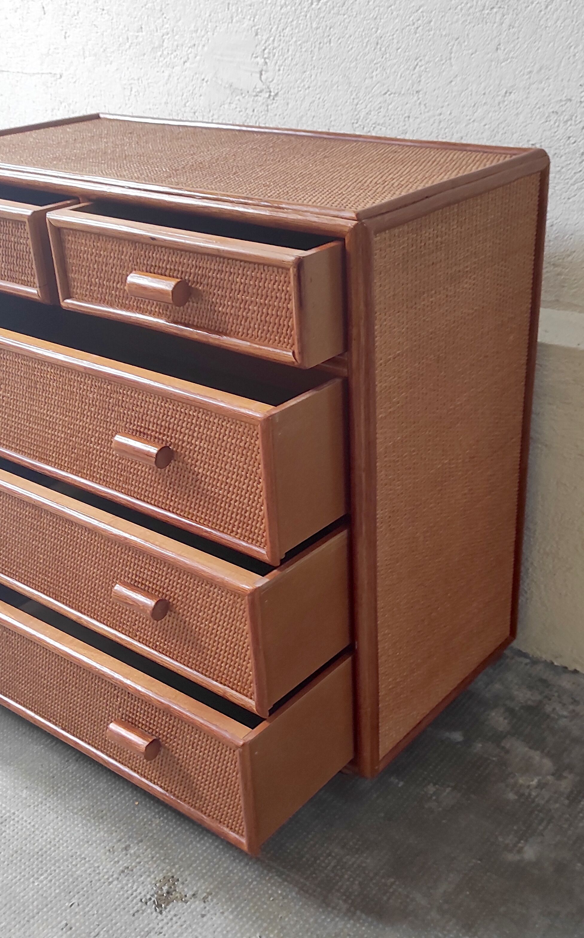 Chest of drawers 5 drawers wood and cannage – 80s