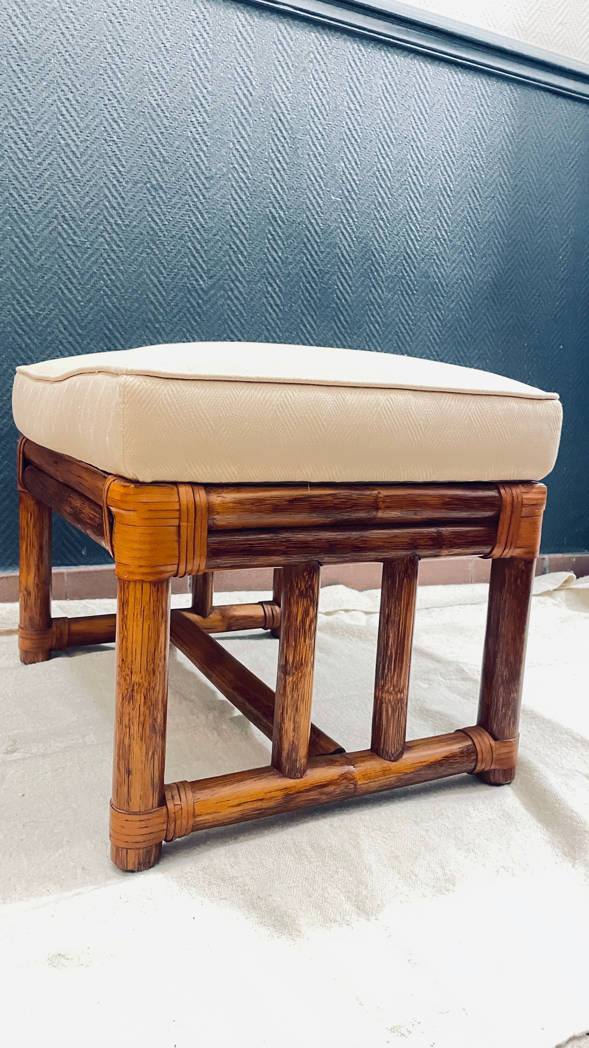 Ottoman bambou vintage