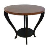 Round coffee table