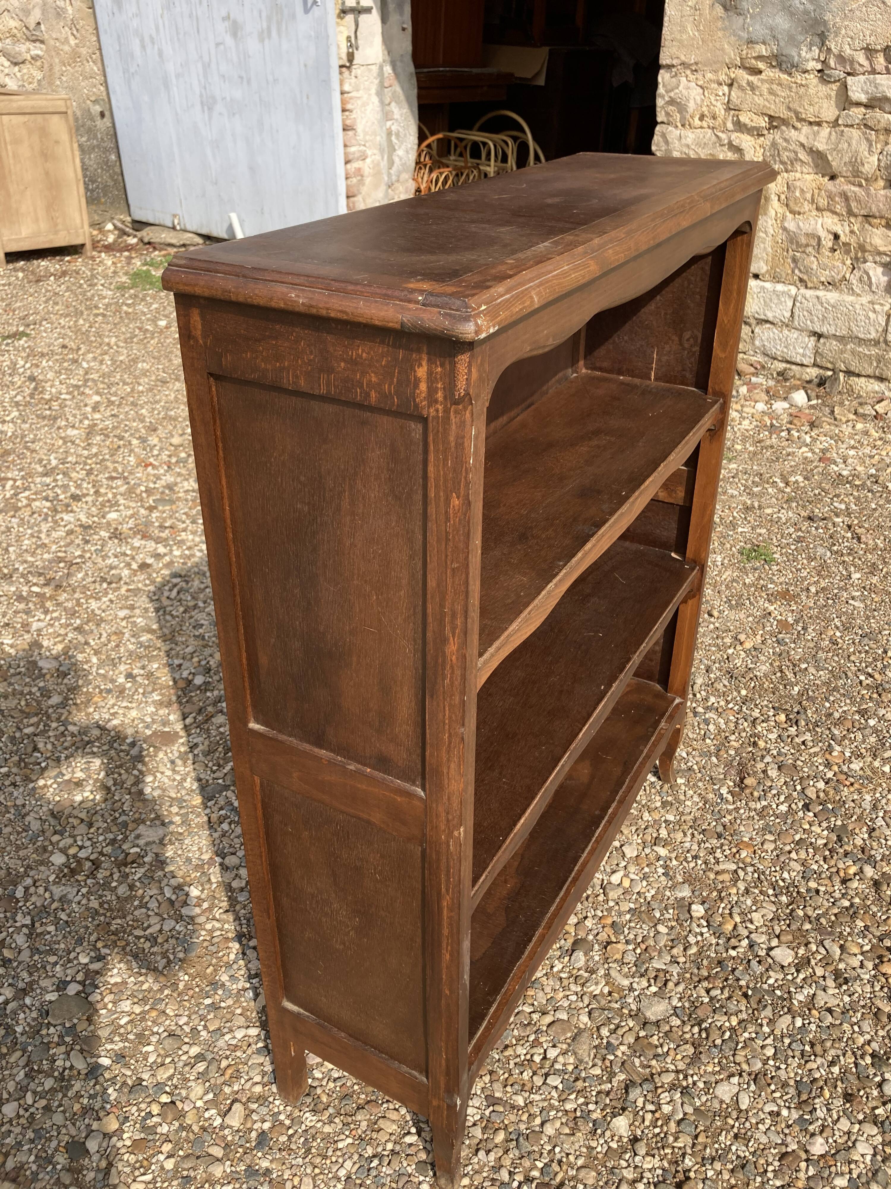 Bibus wooden shelves