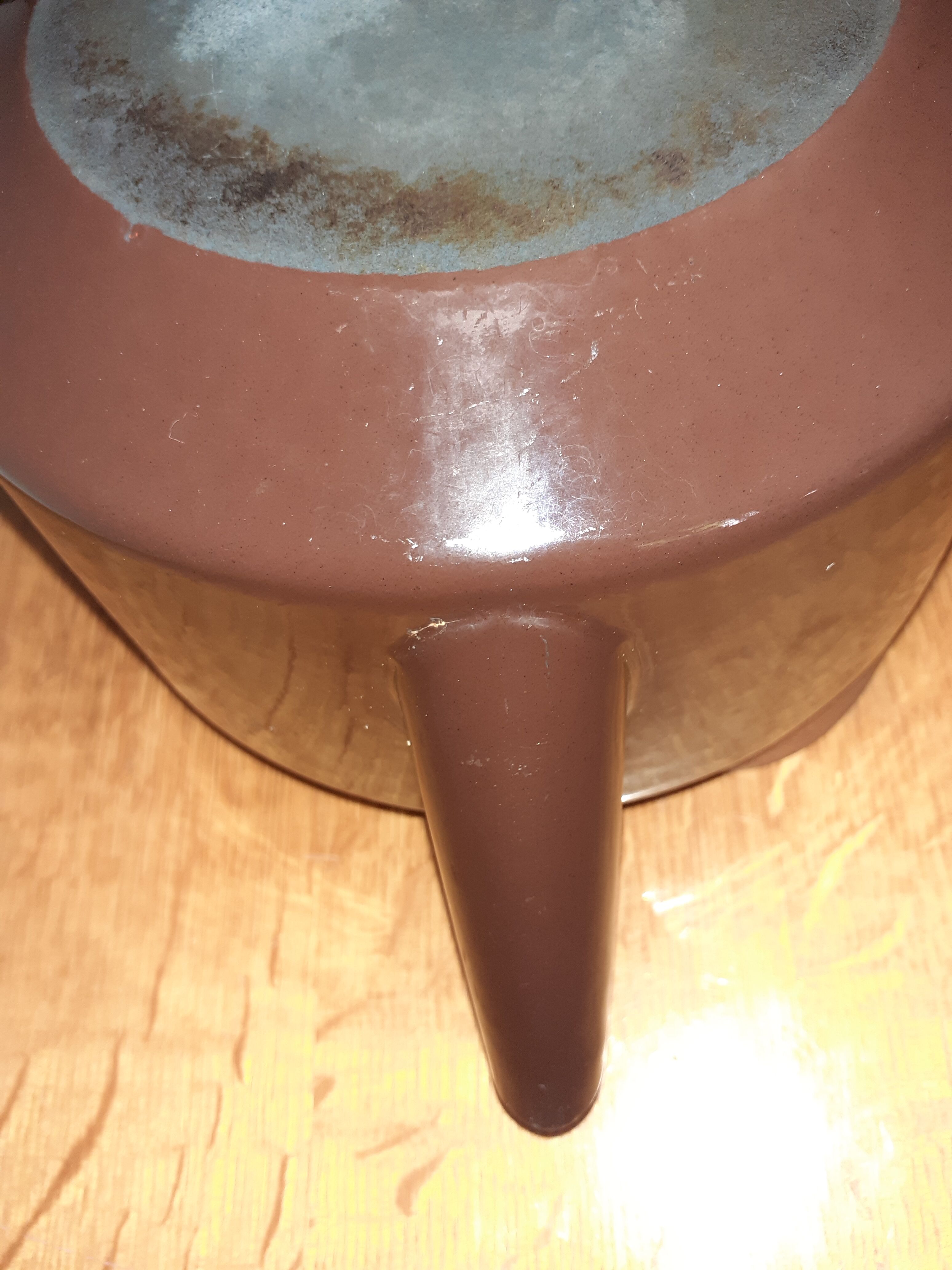 Teapot kettle in enamelled sheet metal, Mickaël Lax Copco