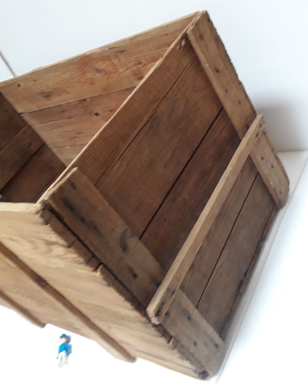 Transport box