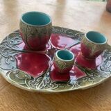 Ensemble de barbotines art nouveau composé d'un plat et de 3 pots collector