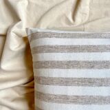 Beige striped cotton cushion ☐ 40 cm