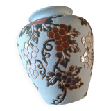 Water green vase with floral pattern