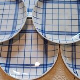 Set of 8 Moulins des Loups flat plates