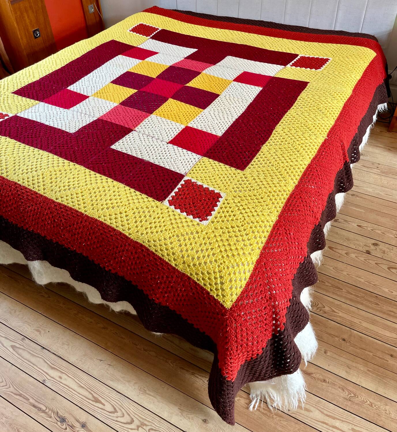 Crochet bedspread