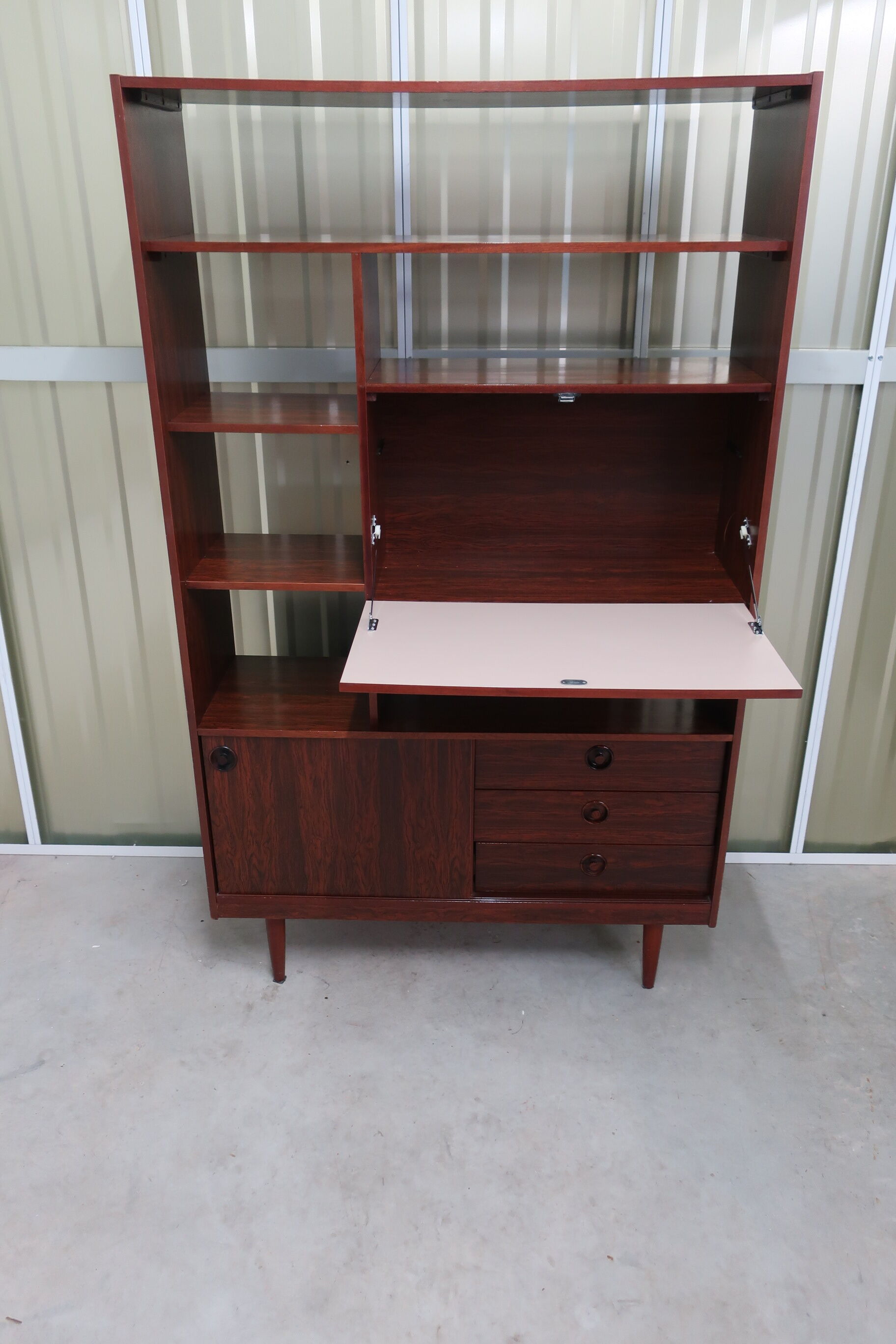 Room divider in rosewood of the 70s