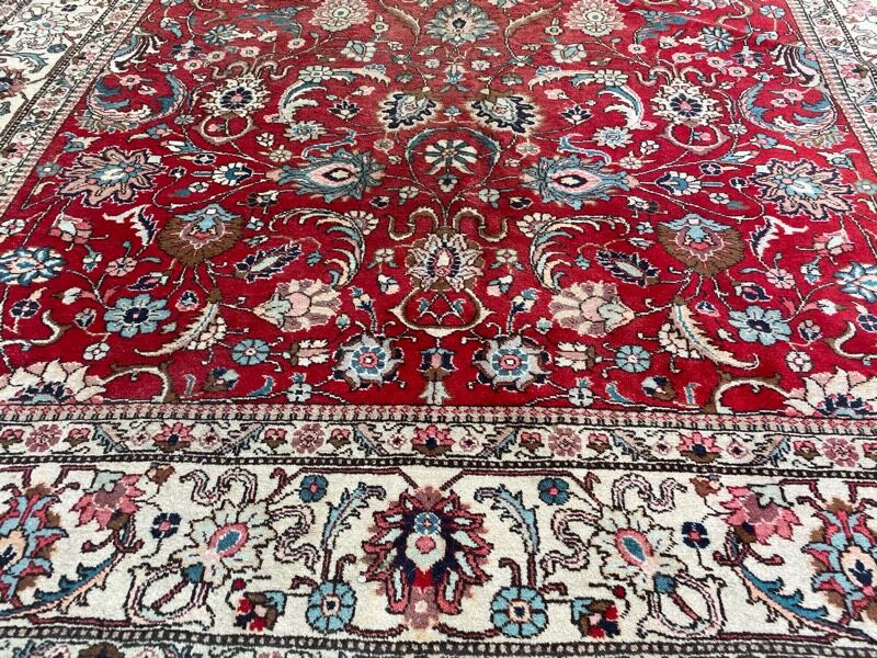 Large vintage Persian carpet tabriz 244x344 cm