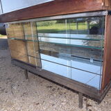 Counter shop window