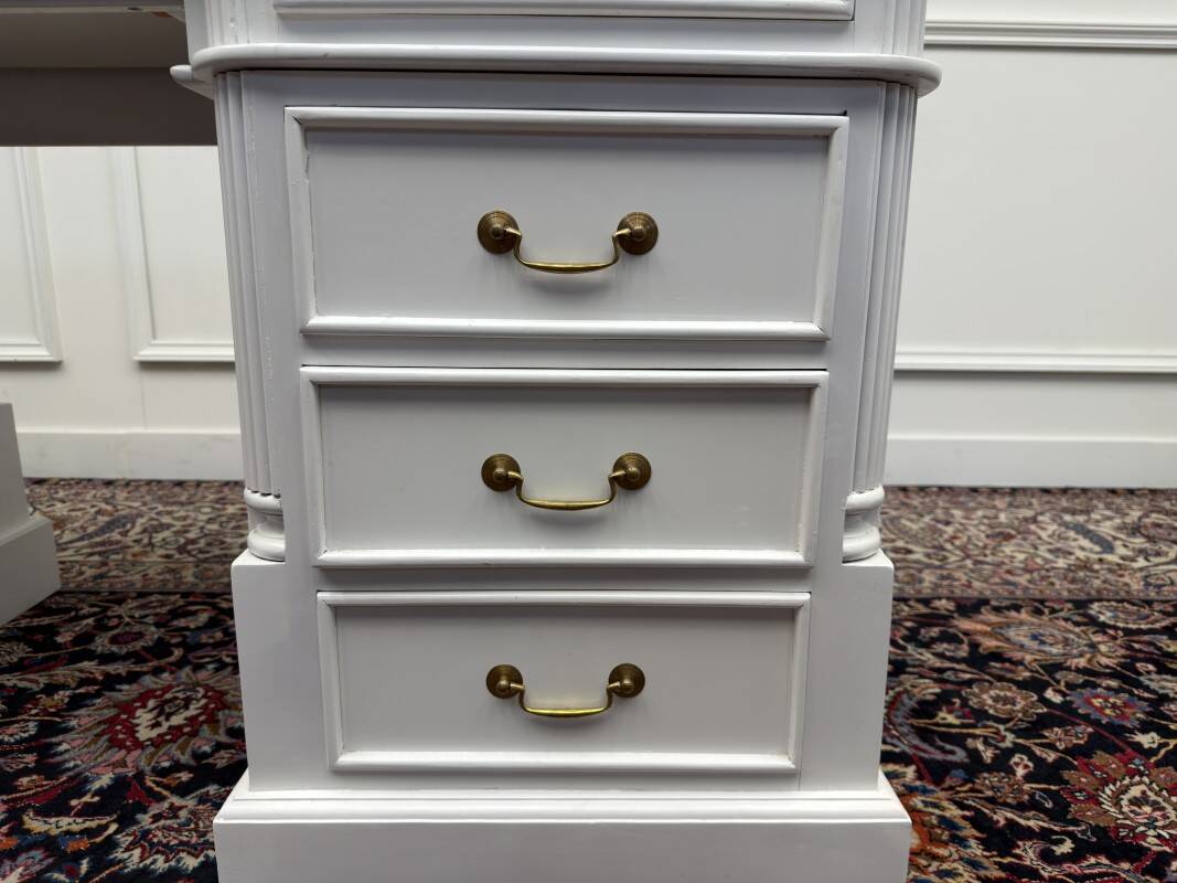 Classic English White Chesterfield Desk