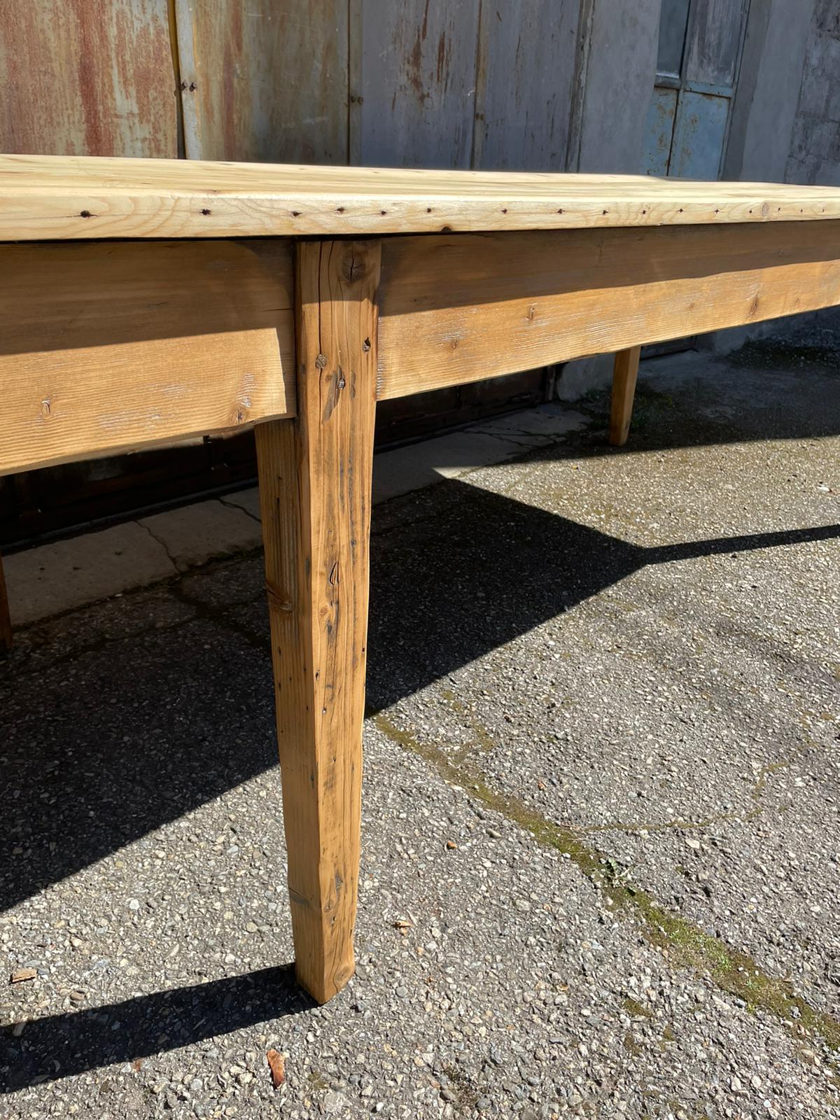 Farm table 391cm