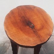 Tabouret de bar style brutaliste