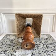 Lampe en bois, abat-jour corde, années 70