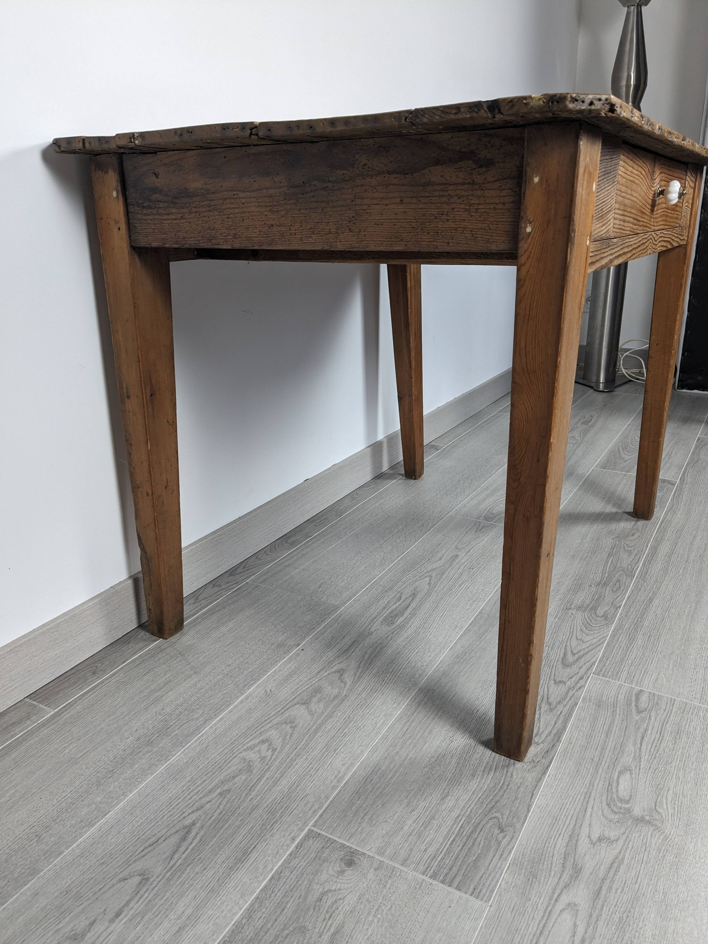 Table de campagne en hêtre