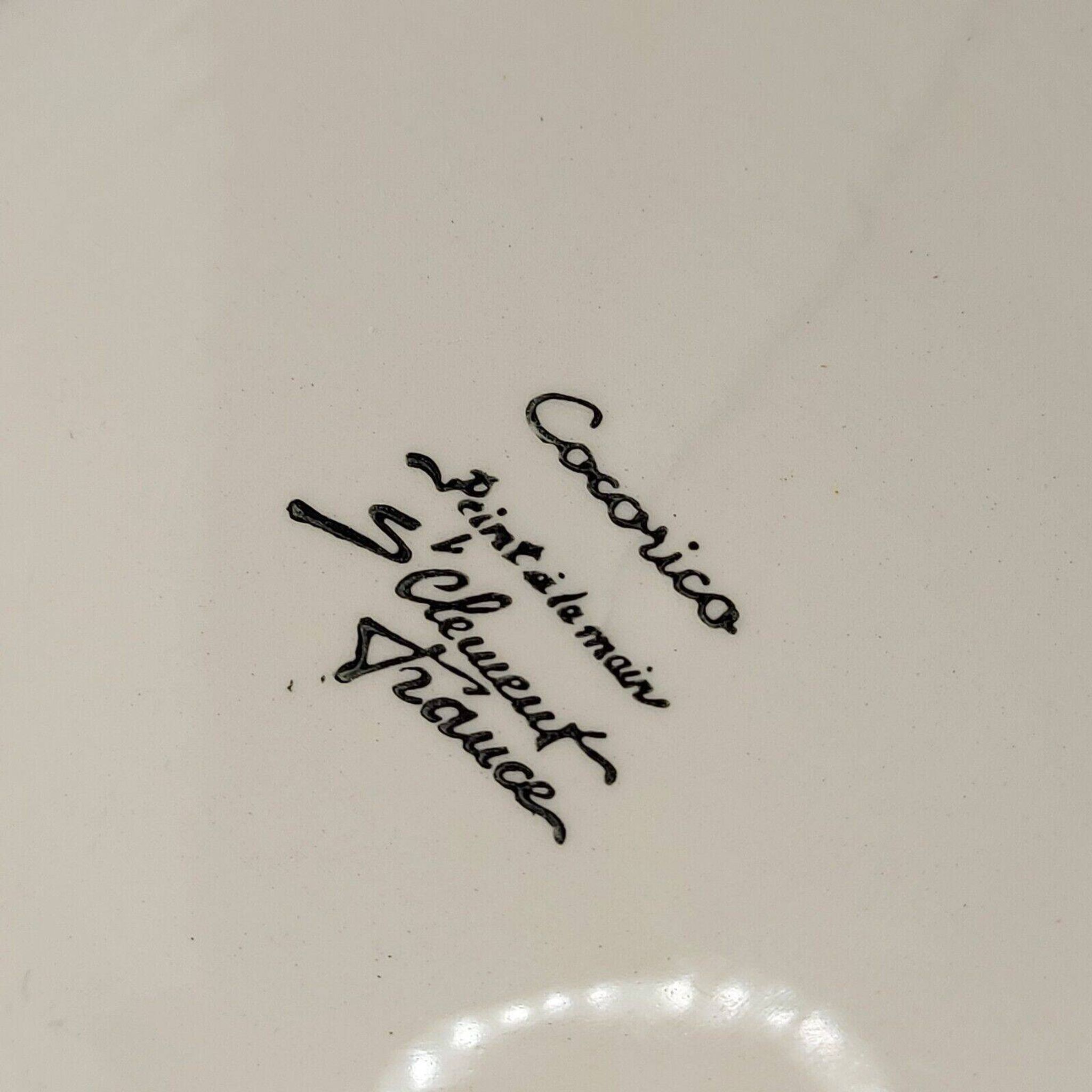 Paire d'assiettes décor coq, Cocorico, en céramique de Saint Clément