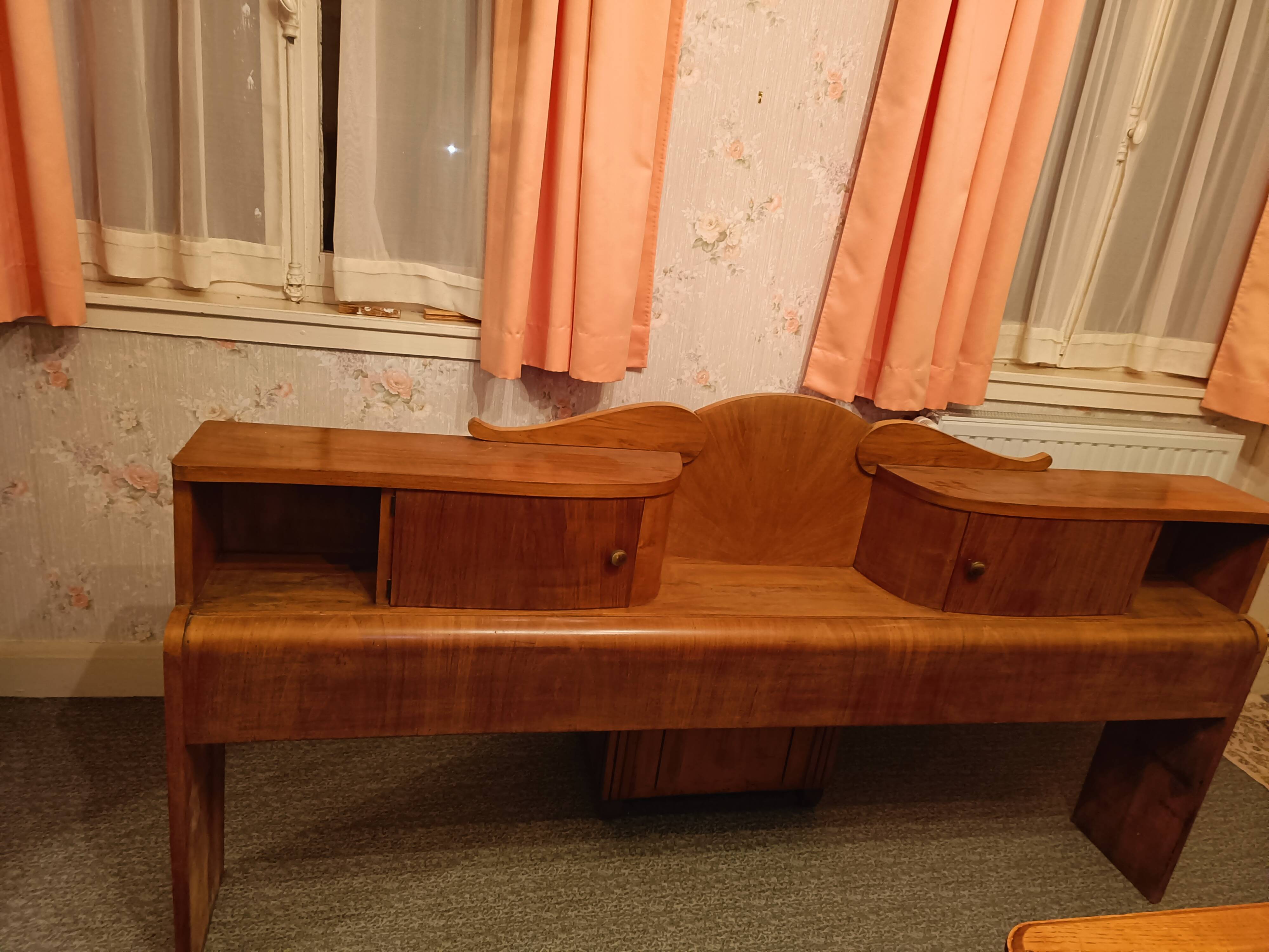 Cosy vintage headboard