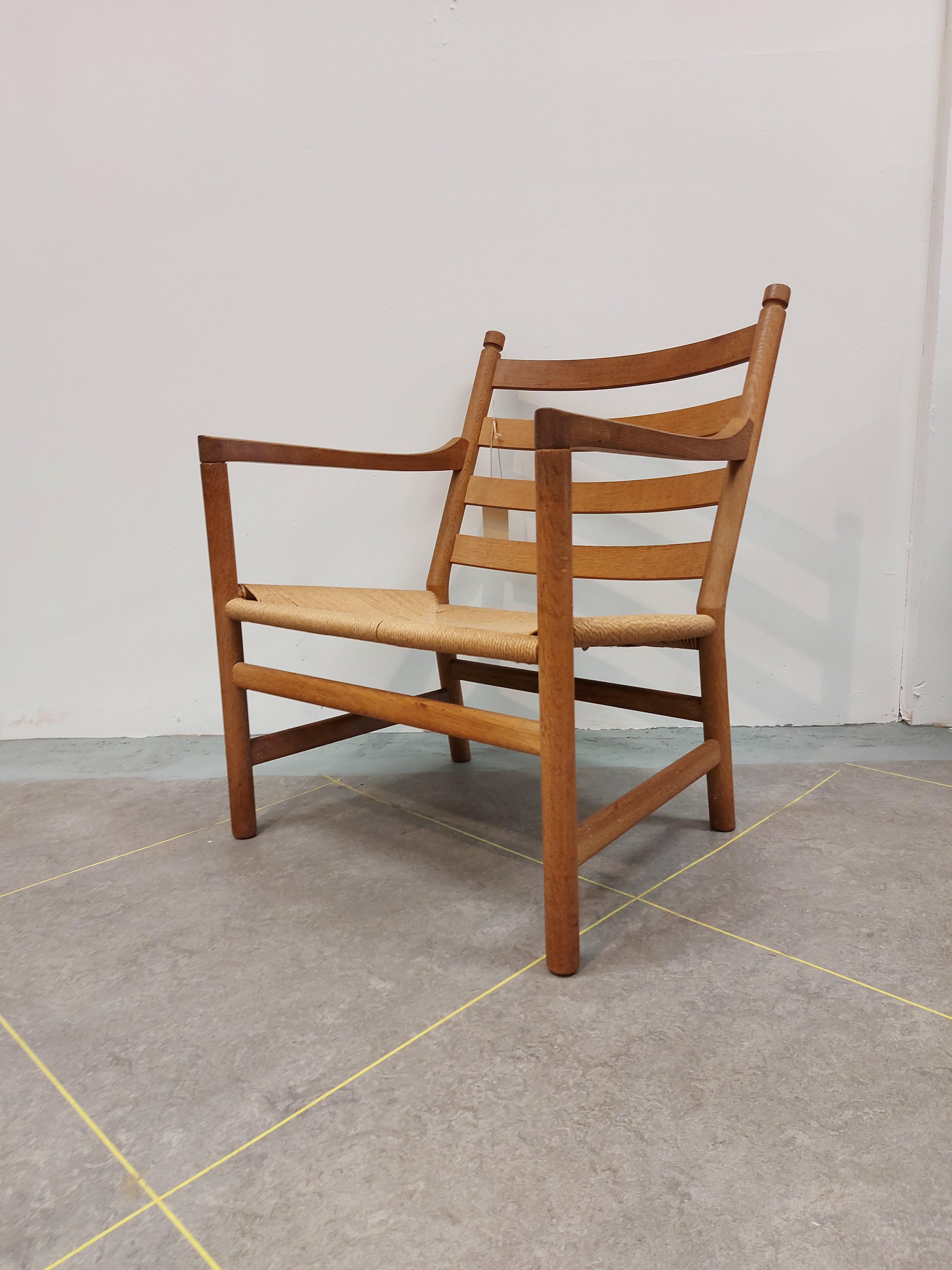 Hans Wegner armchair CH44