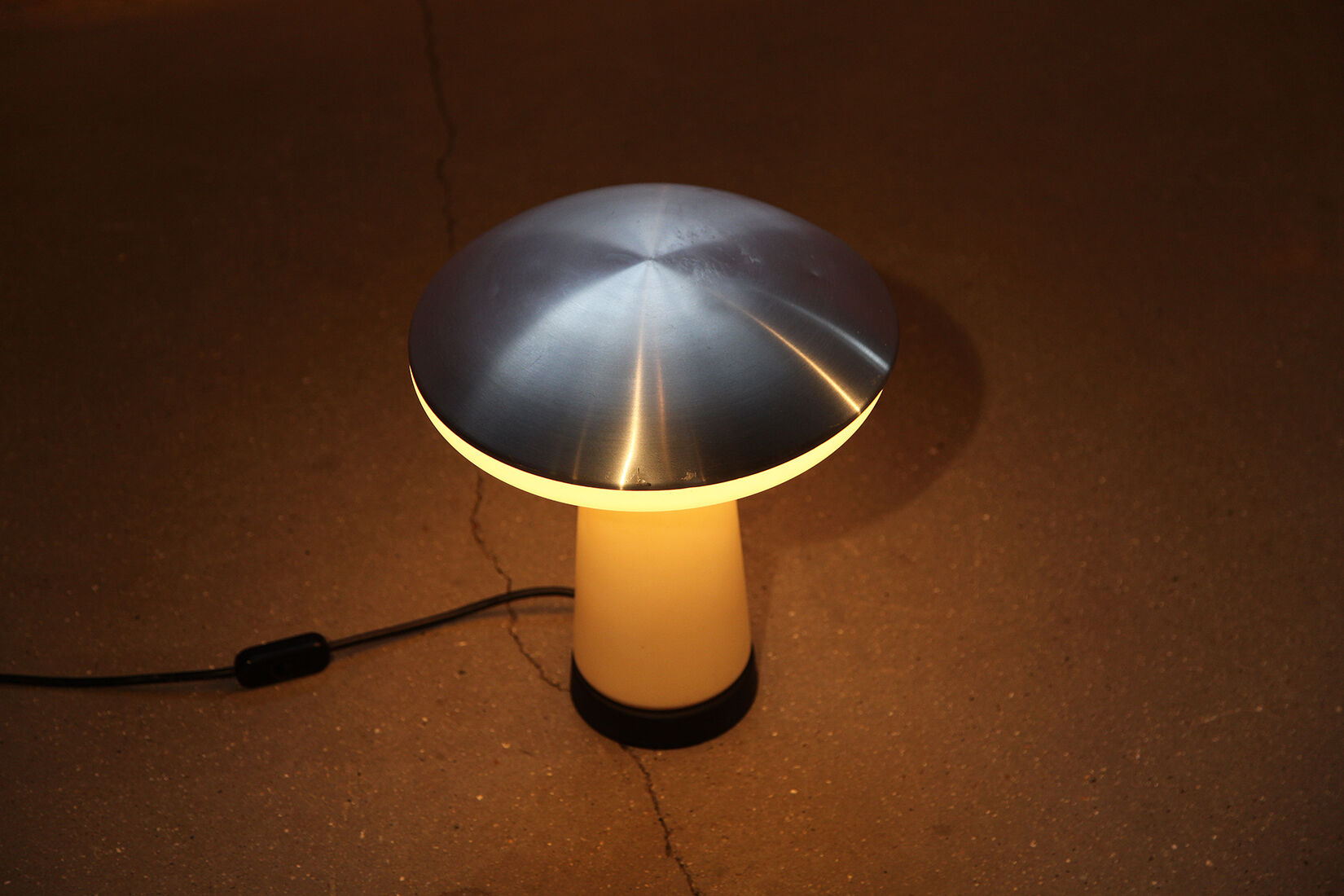 Glass aluminium mushroom table lamp by Niek Hiemstra for Evolux, 60s