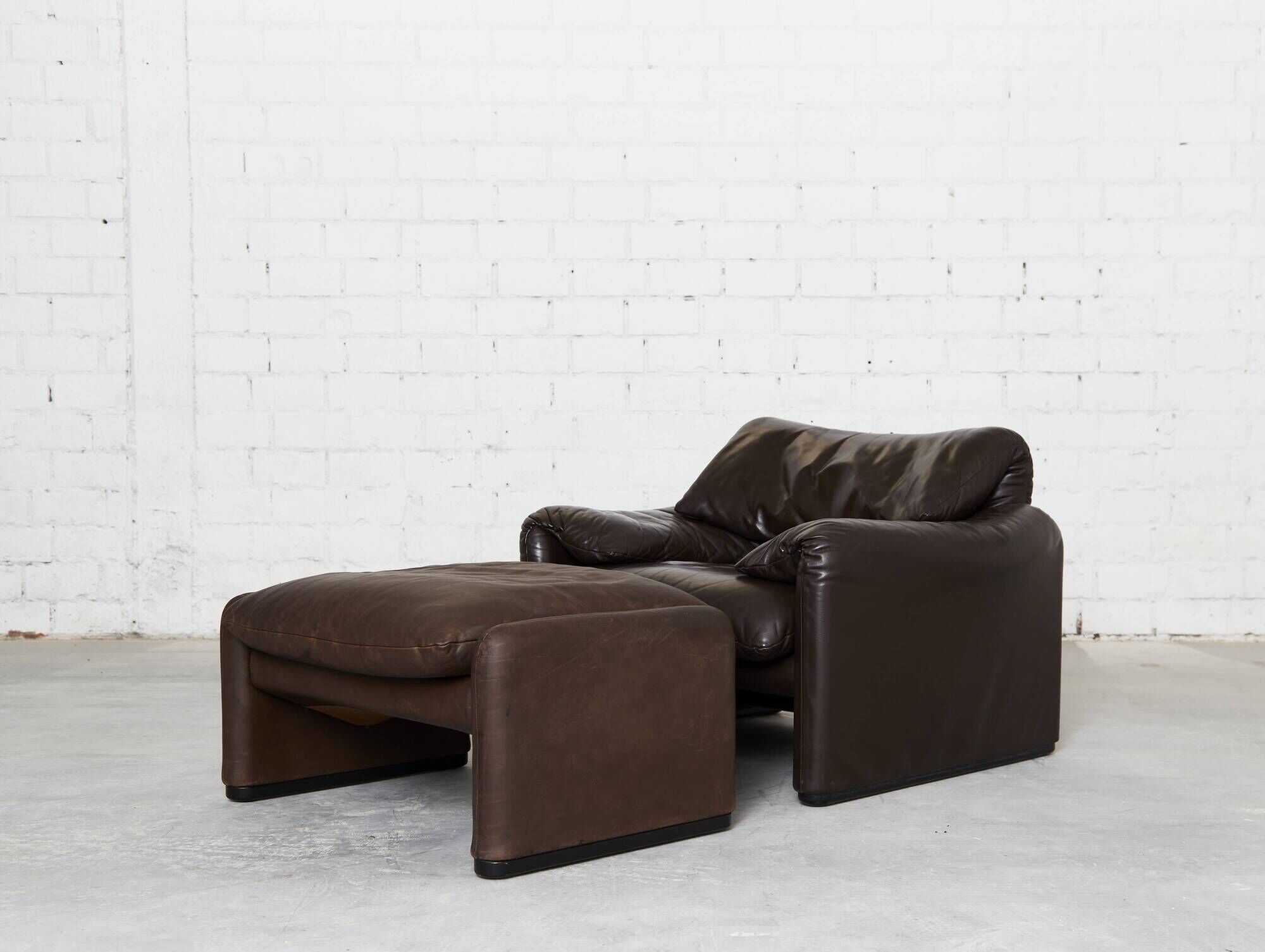 Leather Maralunga Lounge Chair and Ottoman by Vico Magistretti for Cassina