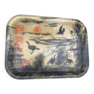 Serving tray