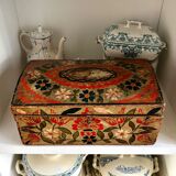 Painted wooden wedding box, early 20th century