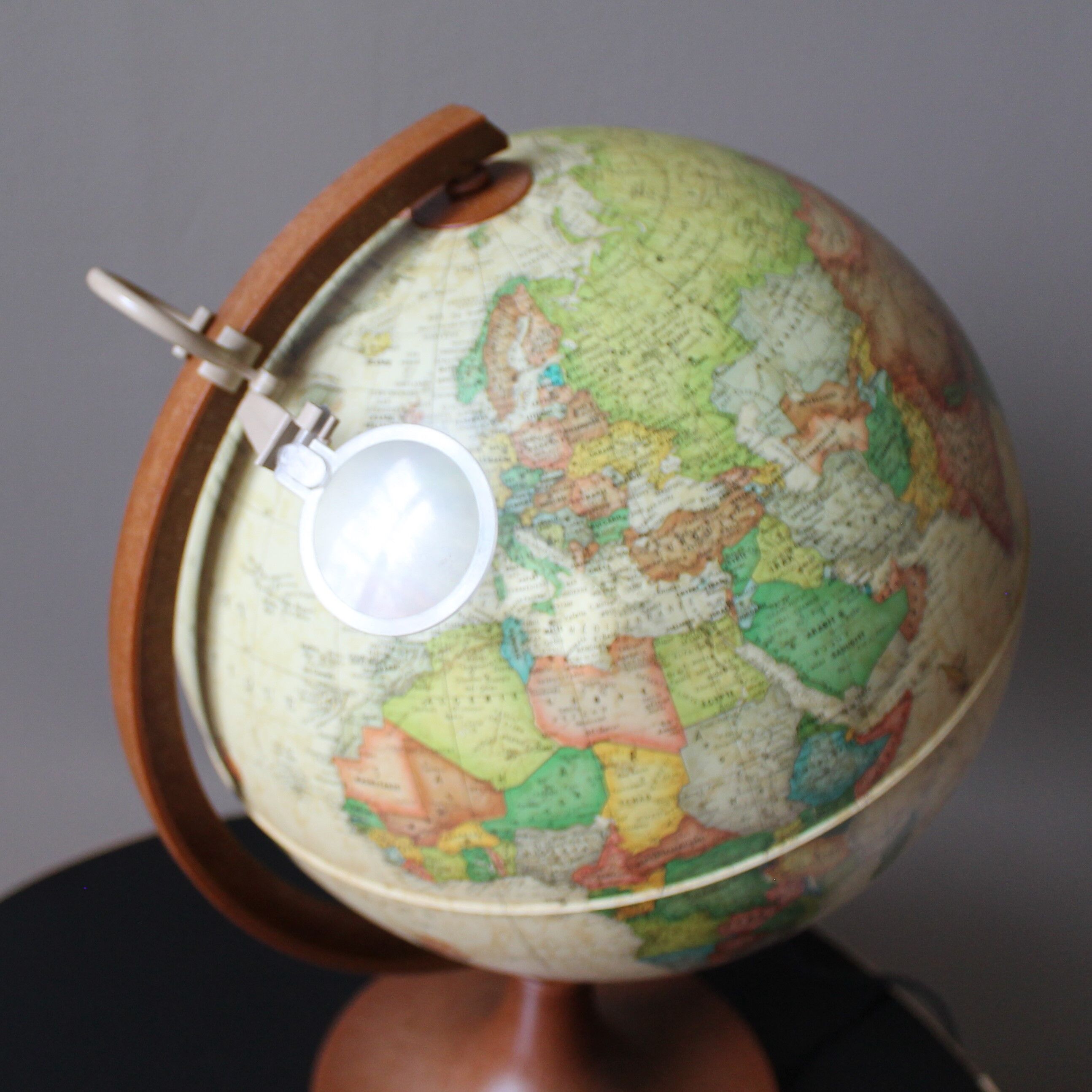 Vintage world map 'Nova Rico'