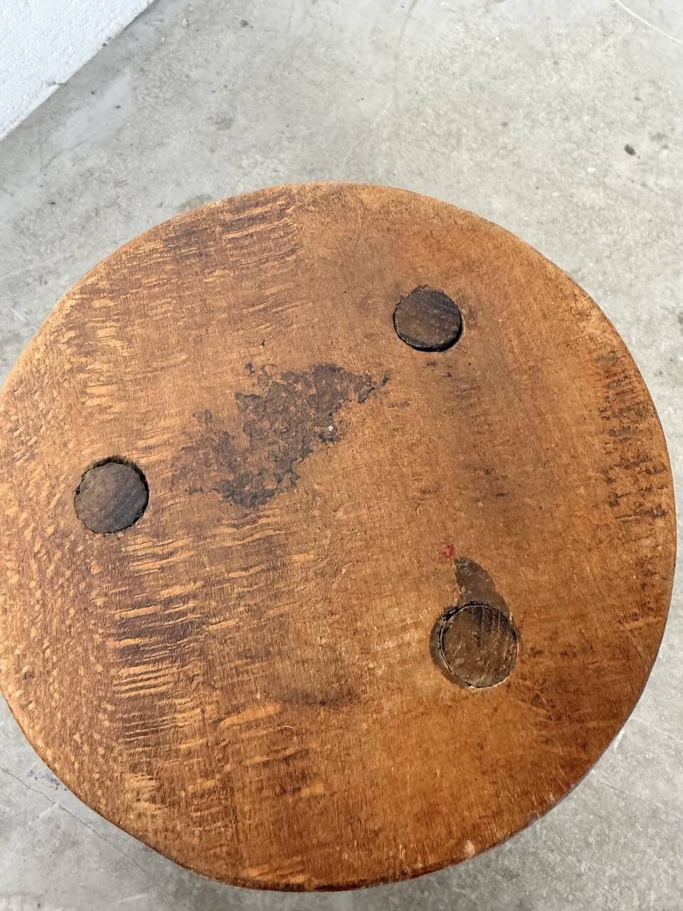 3 free-form oak tripod stools