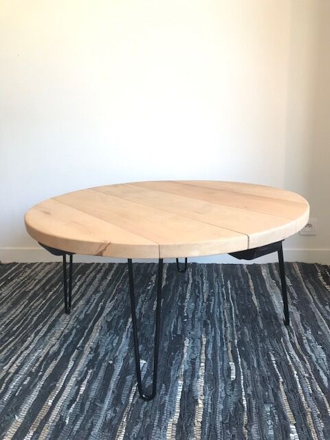 Coffee round table