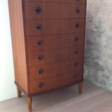 Commode, semainier en placage de teck