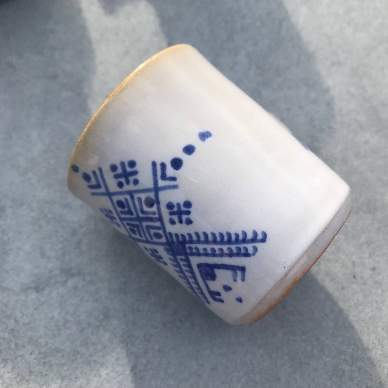 4 ceramic cups and saucers