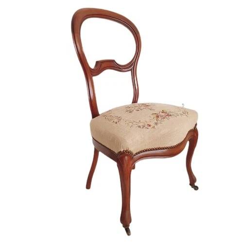 Louis Philippe chair in mahogany with upholstered embroidered seat