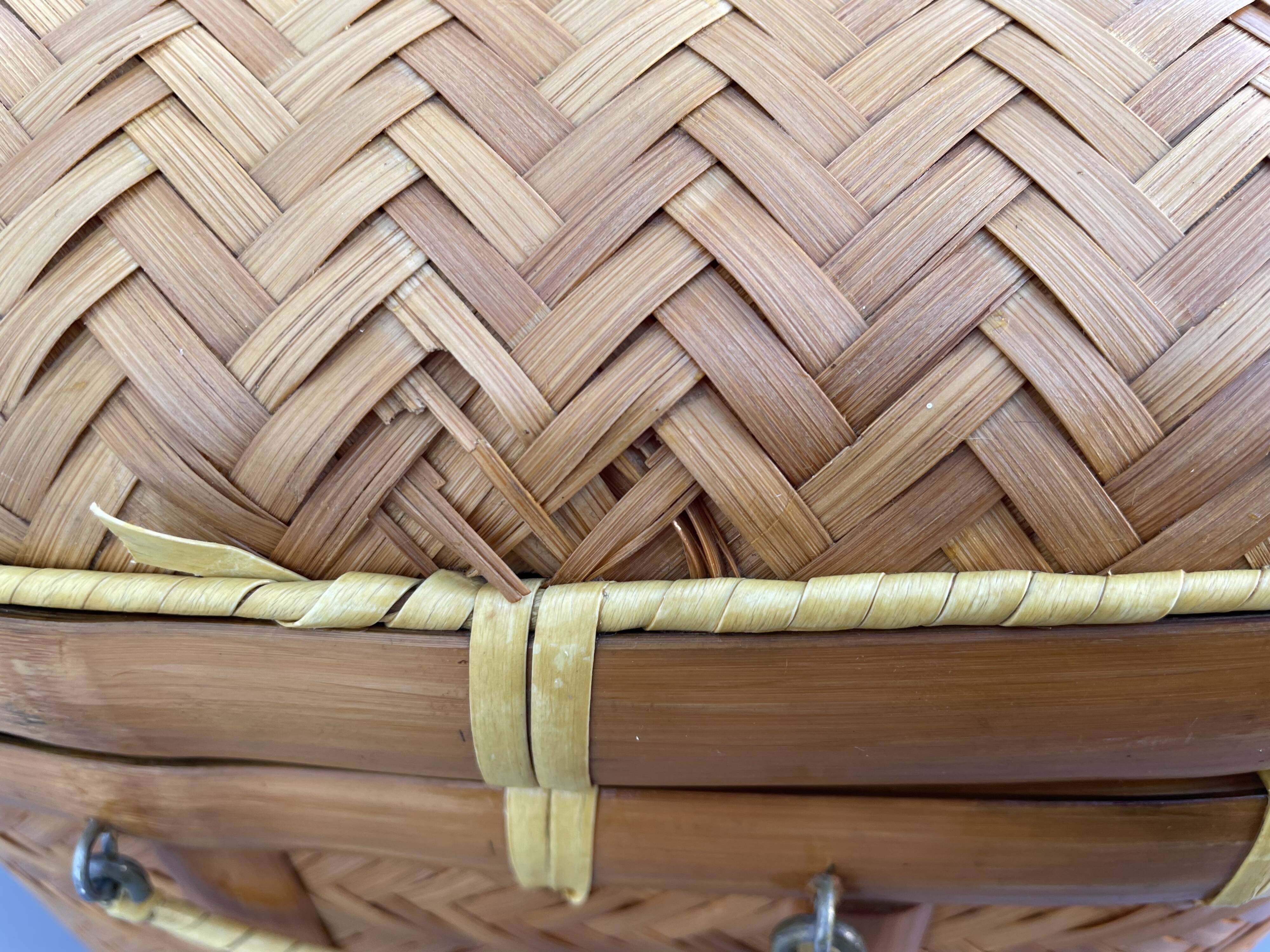 Woven rattan trunk